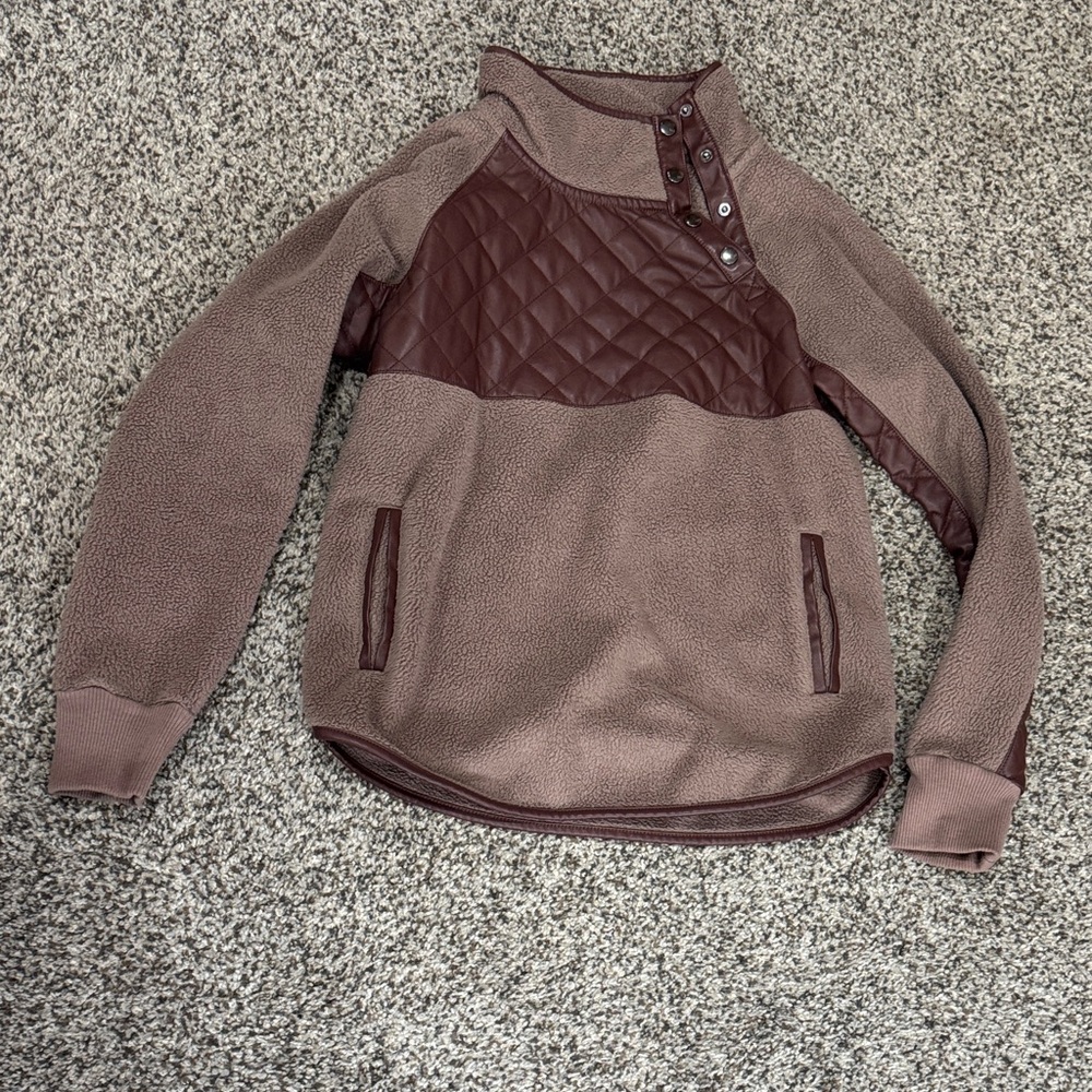 Abercrombie & Fitch asymmetrical Fleece Pullover